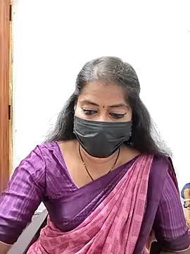 Snapshot of tamil_Sigappu_Roja chatting on May 30, 2026, 12:41 am tamil Sigappu Roja online show from May 30, 2026, 12:41 am