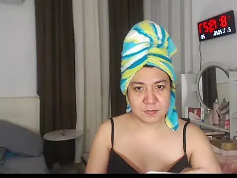 stellahugeX online show from July 2, 2026, 12:21 am