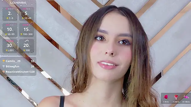 Sarah-Grace online show from June 25, 2026, 12:32 am