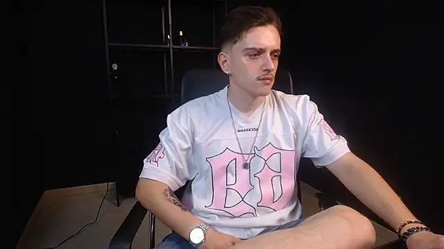 FelixStarkk online show from July 21, 2026, 5:54 am