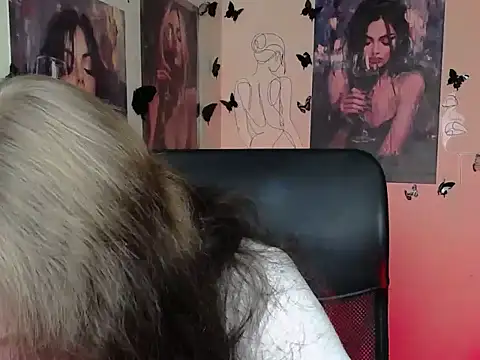 LadyAlice  online show from July 27, 2026, 6:09 am
