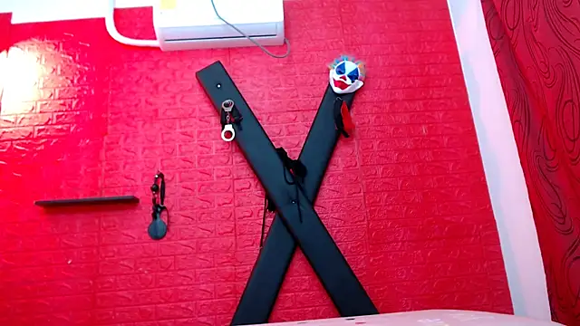 bdsmforever18 online show from July 14, 2026, 2:27 am