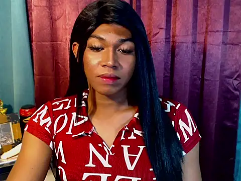 Snapshot of Milagrosa_xx chatting on June 6, 2026, 7:29 pm Milagrosa xx online show from June 6, 2026, 7:29 pm