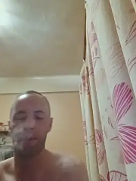 alexpo27 online show from May 19, 2026, 1:56 am