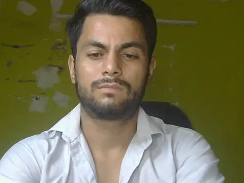 ursdreamperson online show from July 16, 2026, 2:23 pm