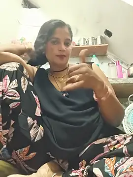 Snapshot of Chhaya_hot chatting on July 2, 2026, 3:40 pm Chhaya hot online show from July 2, 2026, 3:40 pm