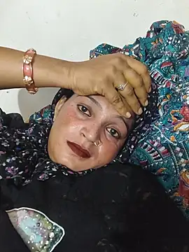 Snapshot of Chhaya_hot chatting on July 11, 2026, 12:19 pm Chhaya hot online show from July 11, 2026, 12:19 pm