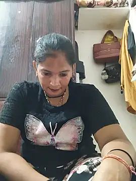 Snapshot of Chhaya_hot chatting on July 15, 2026, 4:29 am Chhaya hot online show from July 15, 2026, 4:29 am