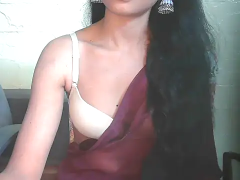Ankita Chandel online show from November 9, 2025, 12:14 pm