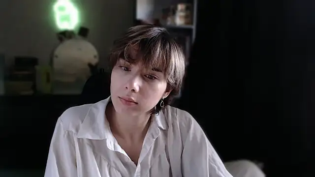 Snapshot of SophieAsh chatting on July 25, 2026, 6:55 am SophieAsh online show from July 25, 2026, 6:55 am
