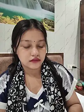 Dipali143143 online show from June 11, 2026, 1:53 pm