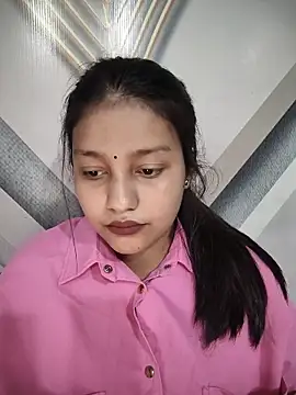 Dipali143143 online show from June 28, 2026, 9:37 am