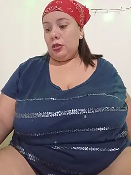 luzdanna online show from July 25, 2026, 7:44 pm