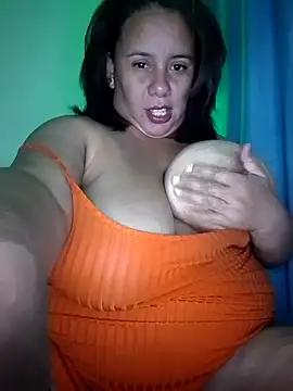 luzdanna online show from July 31, 2026, 11:15 pm