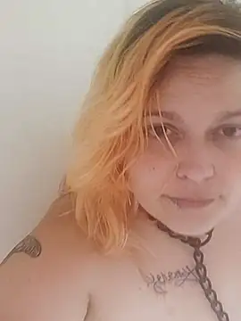 Jynxthefoxyfuck online show from September 18, 2025, 2:41 pm