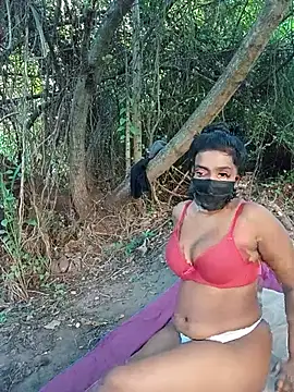Darkchocosl8 online show from June 2, 2026, 12:40 pm