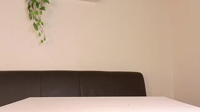 RiriiBrunette   online show from July 23, 2026, 1:58 am