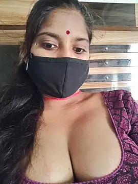 Daisygirl9 online show from July 8, 2026, 10:42 am