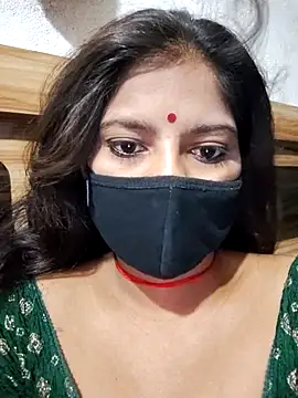 Daisygirl9 online show from July 11, 2026, 9:38 pm