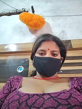 Daisygirl9 online show from July 12, 2026, 9:44 am