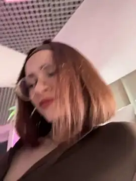 MartaBrent online show from June 19, 2026, 5:06 pm