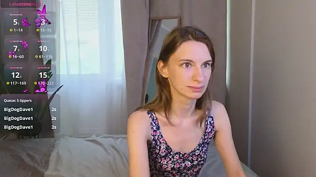 Snapshot of kaleriyaa_ chatting on July 6, 2026, 1:24 am kaleriyaa online show from July 6, 2026, 1:24 am