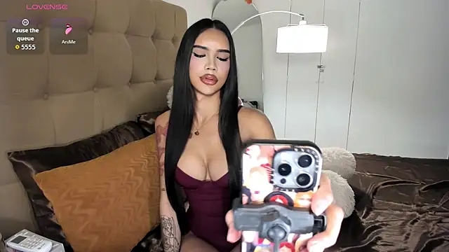 khalifafoxxxx online show from March 12, 2026, 7:09 pm