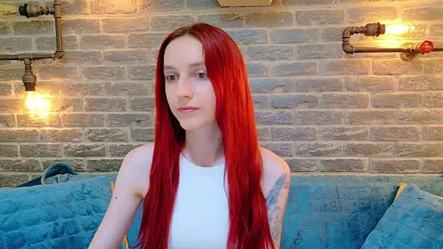 Julia Jae online show from July 3, 2026, 6:31 am