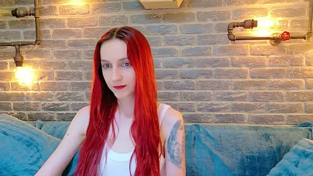 Julia Jae online show from July 9, 2026, 6:06 am