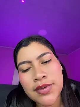 LunaaRosse online show from July 11, 2026, 2:47 am