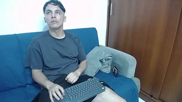 Andres 69 Fantasy online show from June 21, 2026, 11:18 pm