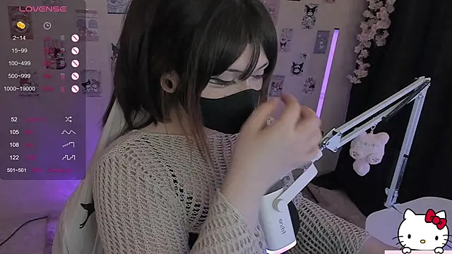 -Nanamin- online show from June 1, 2026, 11:39 pm
