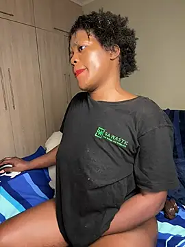 Kikie23 online show from April 28, 2026, 2:27 am