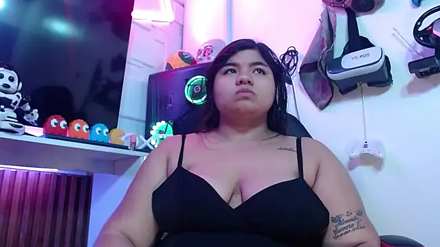 Lia Arellano online show from July 10, 2026, 7:27 pm