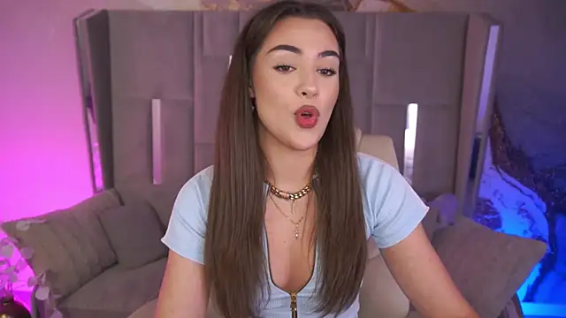 EricaSin online show from July 24, 2026, 1:31 pm