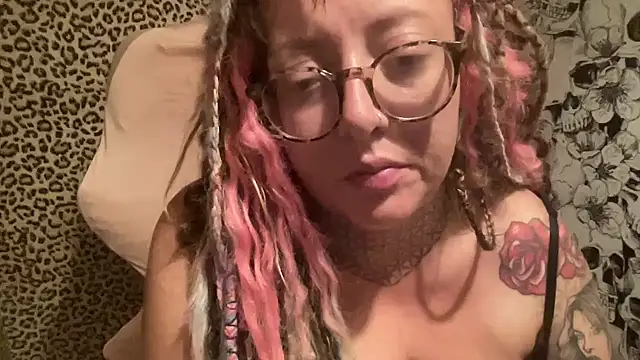 Aubrey-18XX online show from July 20, 2026, 1:09 am