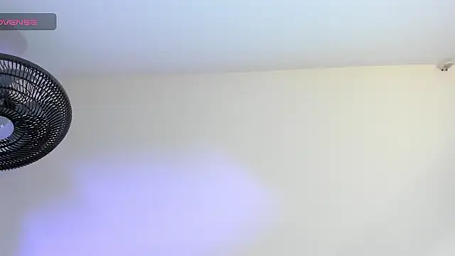 sweet  vanessa1 online show from July 1, 2026, 1:18 am