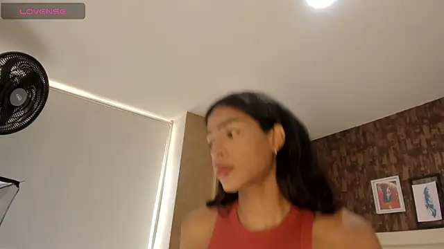 sweet  vanessa1 online show from July 19, 2026, 7:28 pm