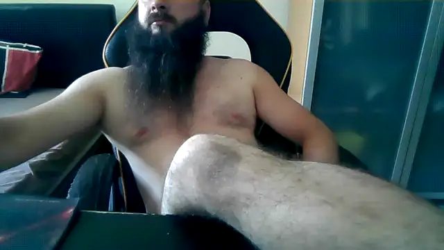 LondonMan1988 online show from July 16, 2026, 5:08 pm