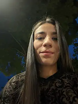 -juicy  online show from July 12, 2026, 11:29 pm