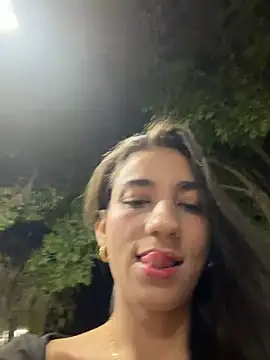 -juicy  online show from August 5, 2026, 11:50 pm