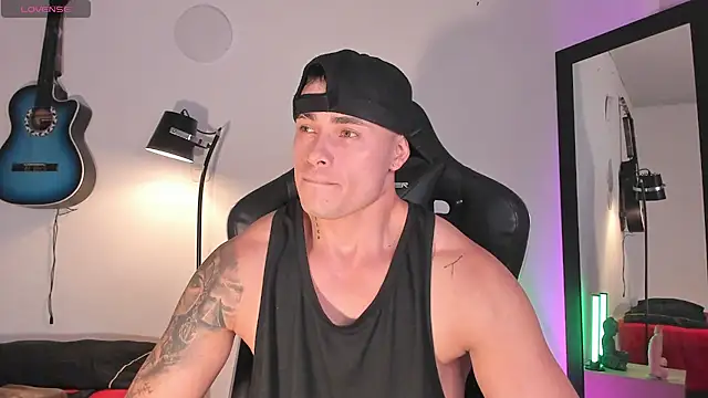 connorsmiith online show from June 27, 2026, 12:48 am