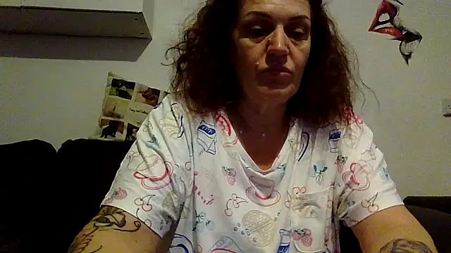 RubyyRosee online show from May 4, 2026, 5:14 am