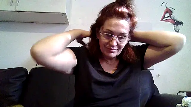 RubyyRosee online show from May 6, 2026, 6:08 am