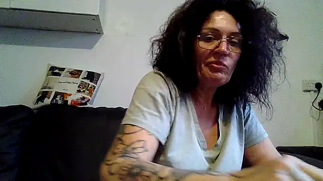 RubyyRosee online show from June 11, 2026, 5:38 am