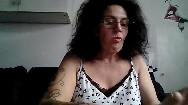 RubyyRosee online show from June 28, 2026, 5:46 am