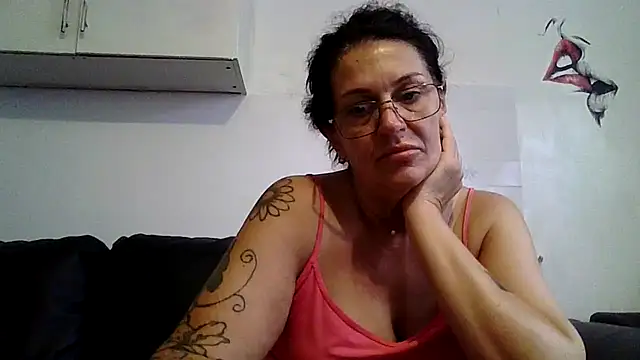 RubyyRosee online show from August 3, 2026, 9:37 am