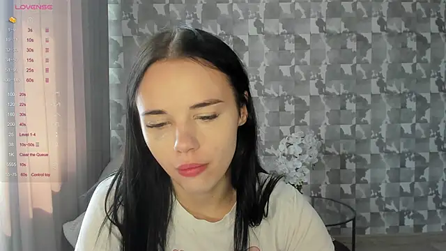 Kseni a online show from June 30, 2026, 7:09 am