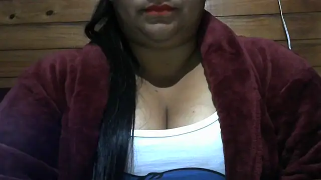 MARRENTINHA34 online show from June 24, 2026, 3:11 pm