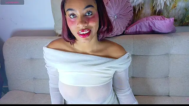 Sofia Stanley online show from June 30, 2026, 6:47 am